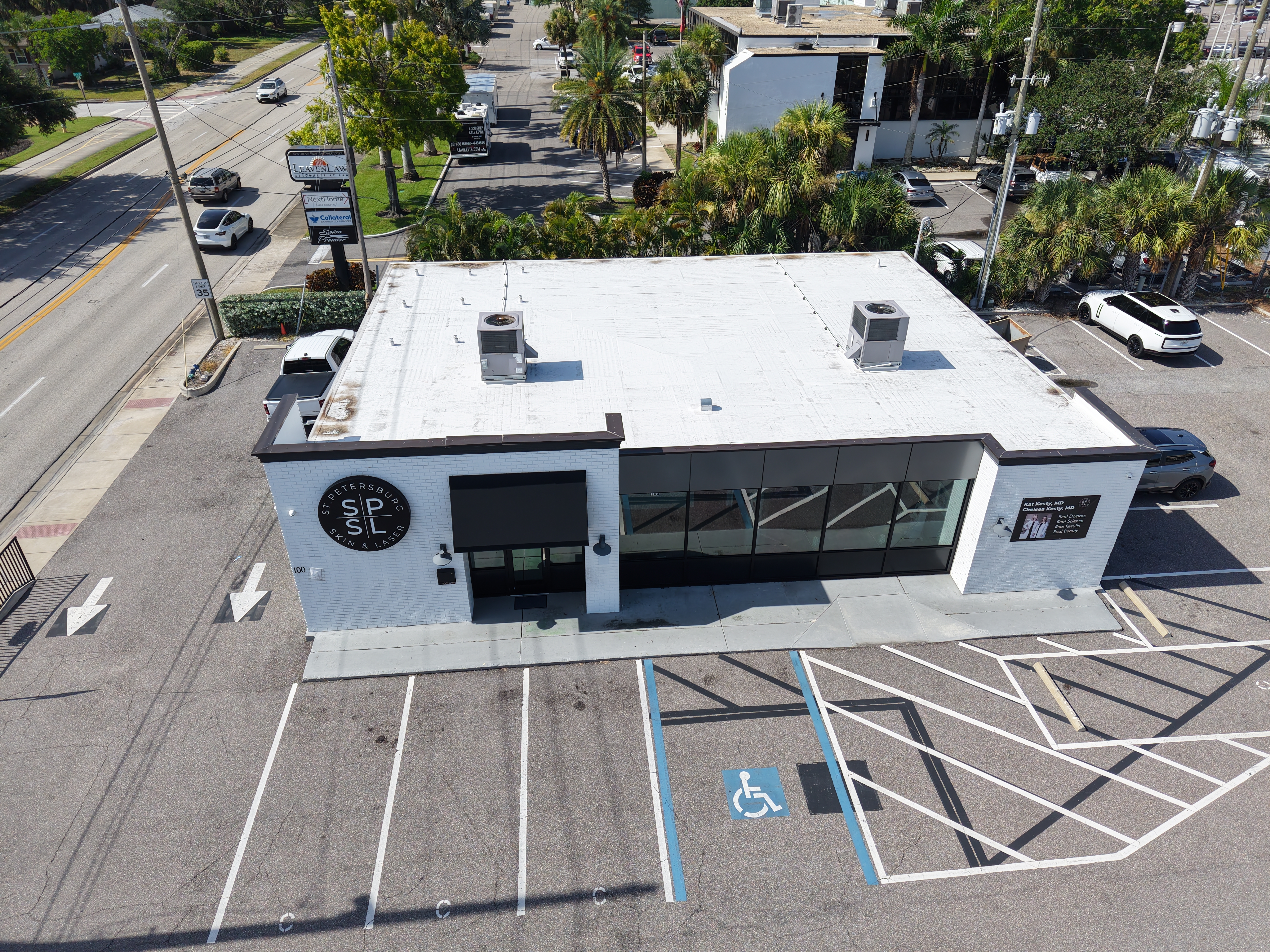 Skin & Laser photo 5